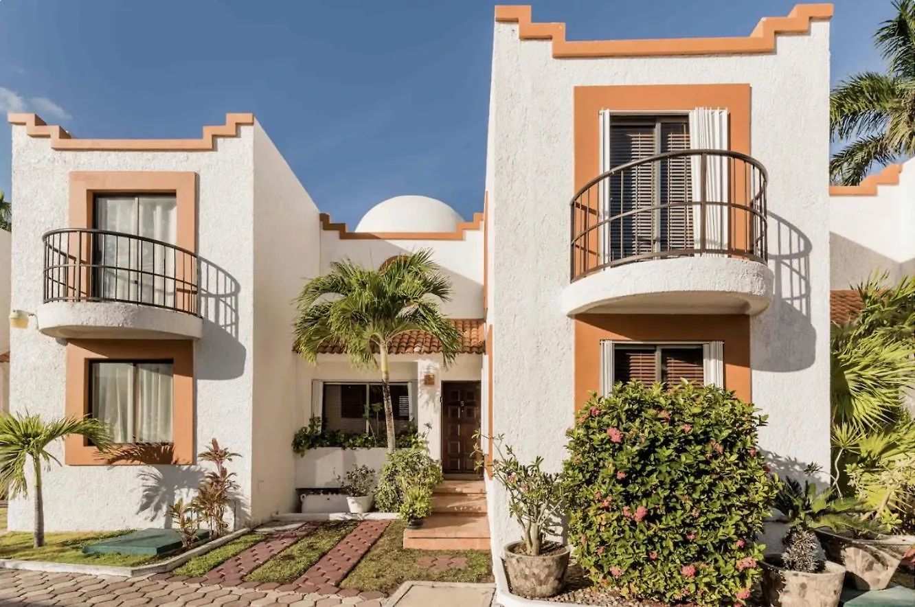 Amazing Villas At Las Cupulas Cancun Mexico
